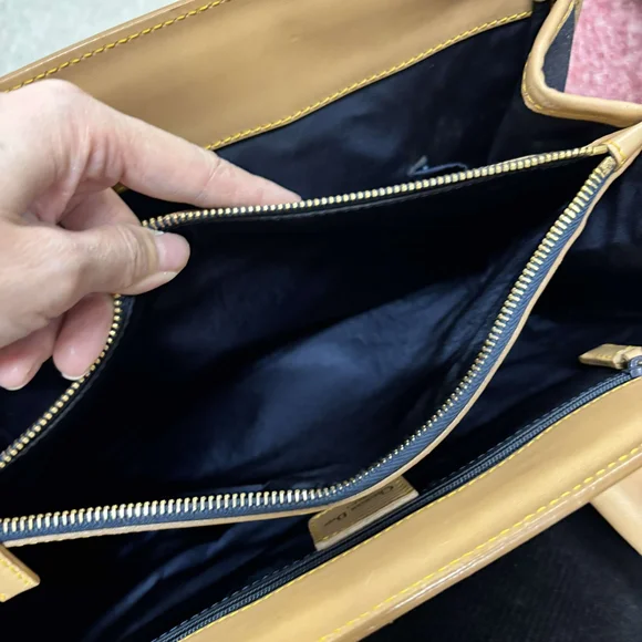 Dior Tan and Black Women's Bag - Picture 11 of 11